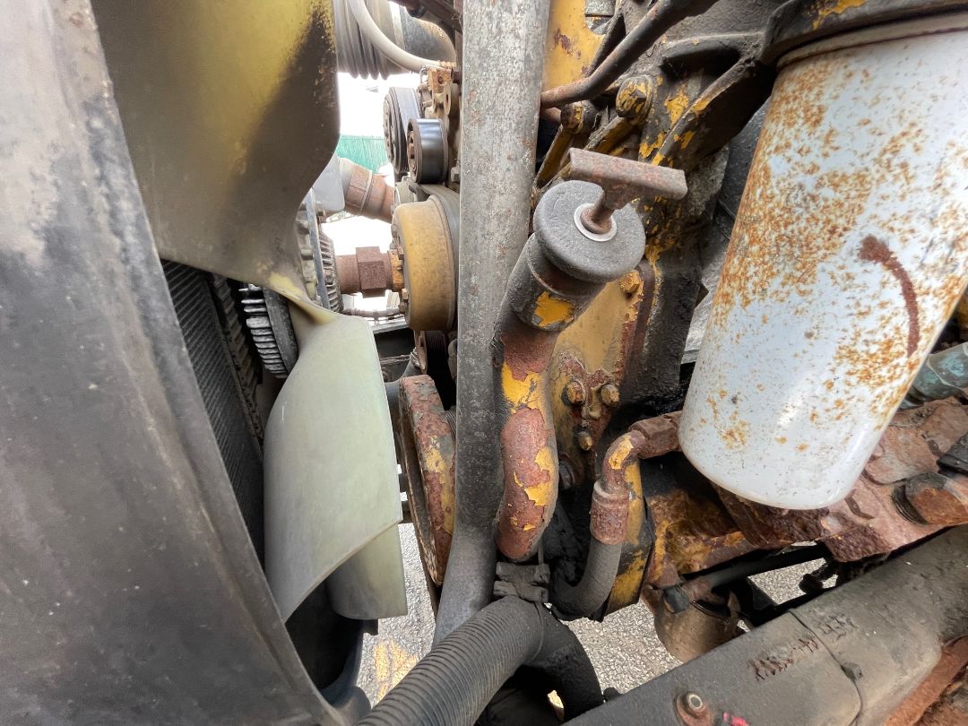 2003 FORD F650 XLT - Image 29